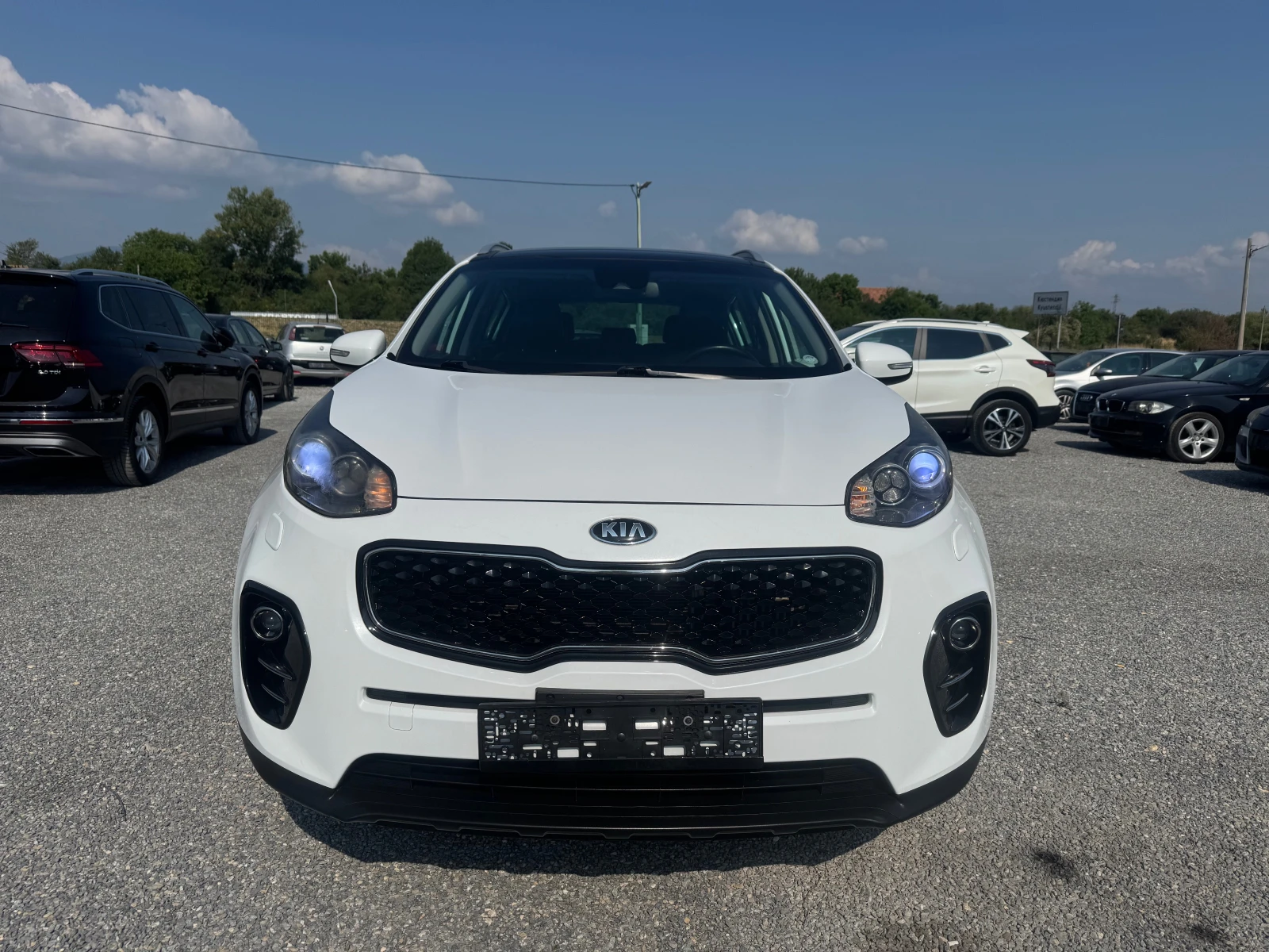 Kia Sportage 1.7 CRDI NAVI KAMERA PANORAMA EURO 6B - изображение 2