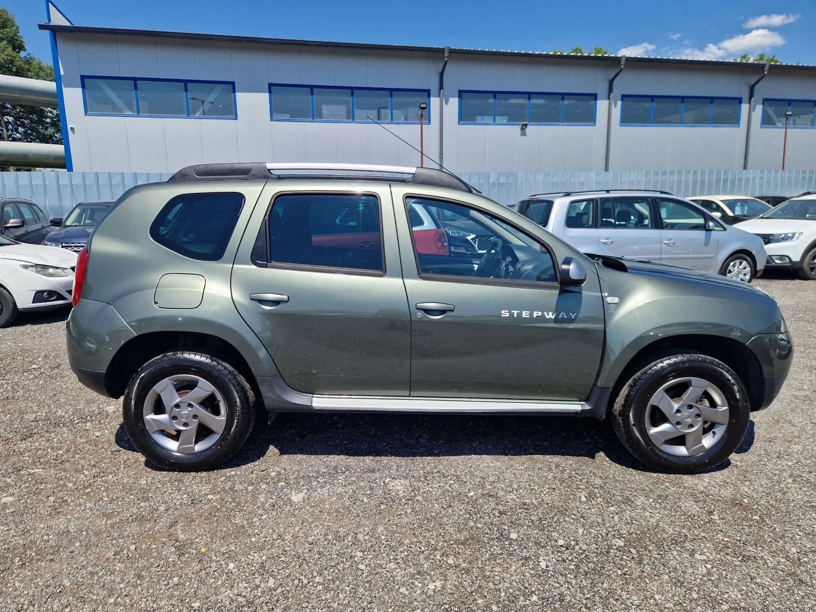 Dacia Duster 1.6i16v GPL STEPWEY ITALIA - изображение 9