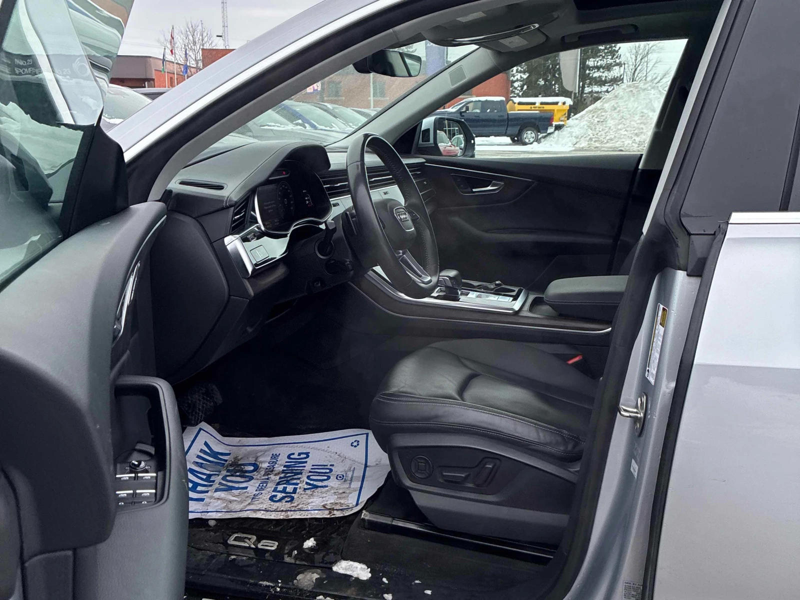 Audi Q8 Technik * * CARFAX * * ���� ������ * *  | Mobile.bg � ����������� 6