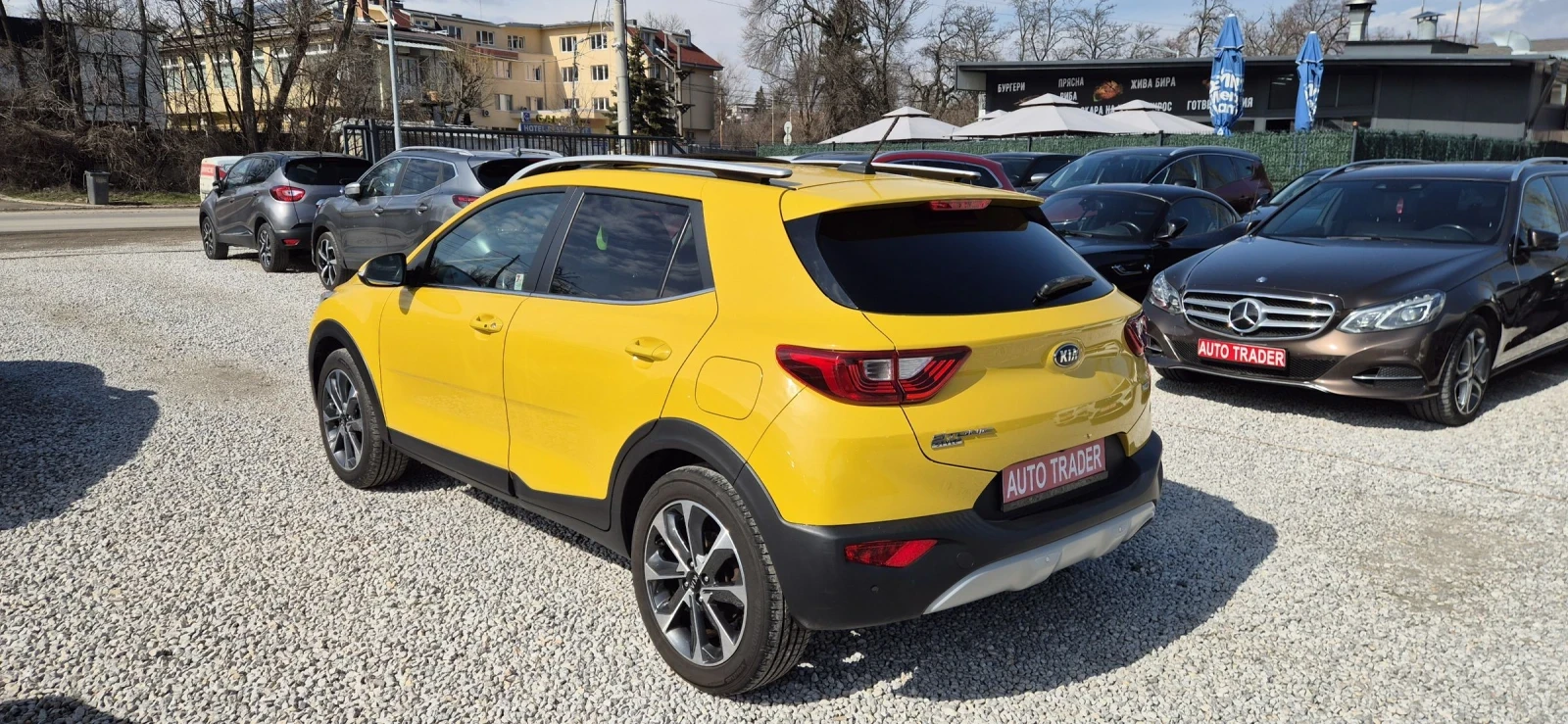 Kia Stonic 1.0T-120кс.6скор., снимка 8 - Автомобили и джипове - 53724243