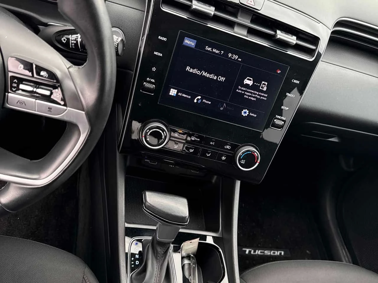 Hyundai Tucson * Preferred * 2 КЛЩЧА* ПОДГРЕВ* KEYLESS*  - изображение 9