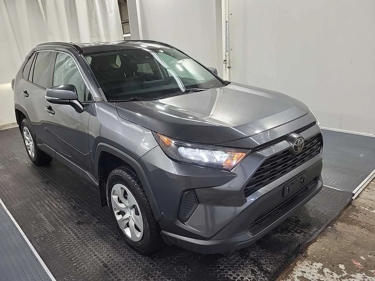 Toyota Rav4 * LE * CARFAX * , снимка 2 - Автомобили и джипове - 54123426