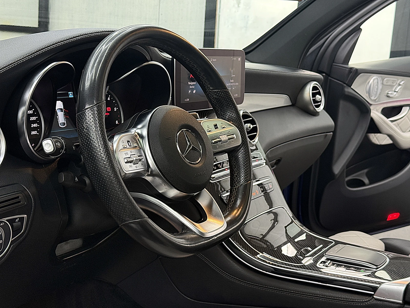 Mercedes-Benz GLC 400 4.0D/KUPE/AMG-line/Facelift/360-k/ГЕРМАНИЯ ЛИЗИНГ, снимка 15 - Автомобили и джипове - 55085708