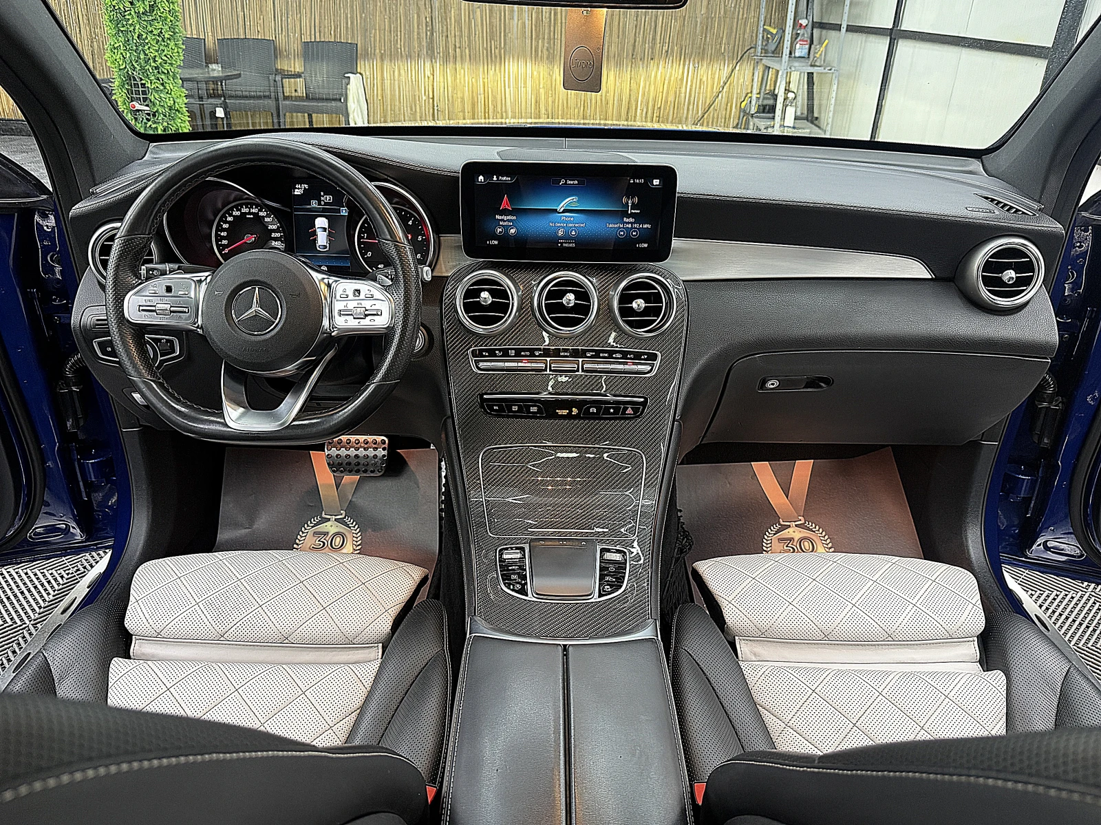 Mercedes-Benz GLC 400 4.0D/KUPE/AMG-line/Facelift/360-k/ГЕРМАНИЯ ЛИЗИНГ, снимка 16 - Автомобили и джипове - 55085708