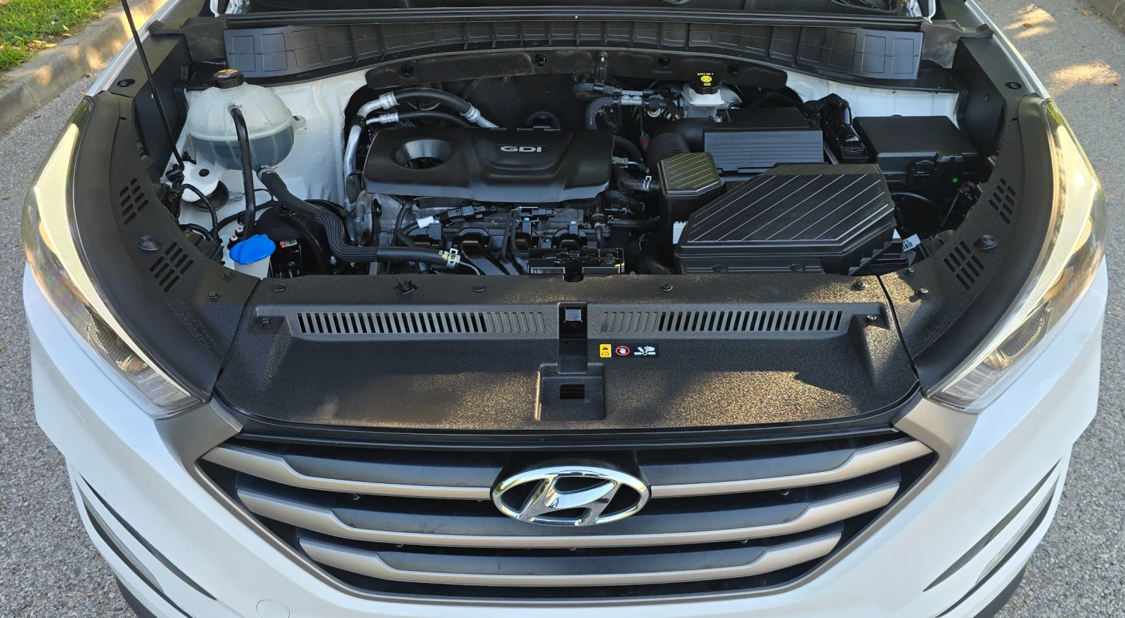 Hyundai Tucson 1.6 GDI , снимка 11 - Автомобили и джипове - 55491545