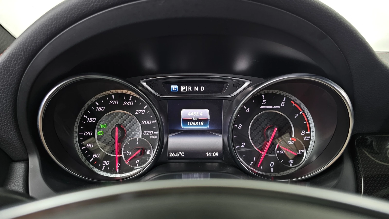 Mercedes-Benz GLA 45 AMG 4Matic, снимка 7 - Автомобили и джипове - 56210560