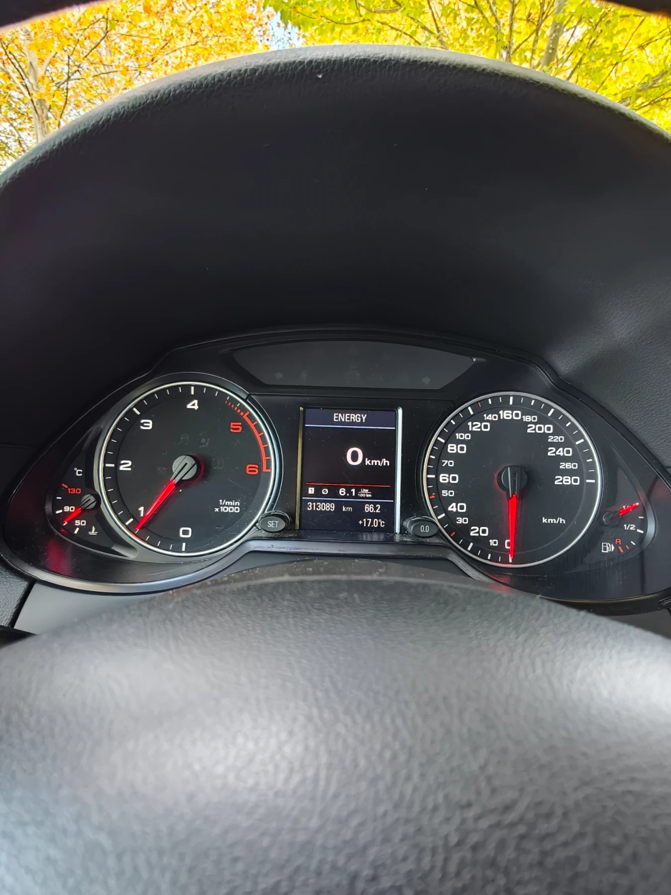 Audi Q5 2.0d caha, снимка 11 - Автомобили и джипове - 56617177