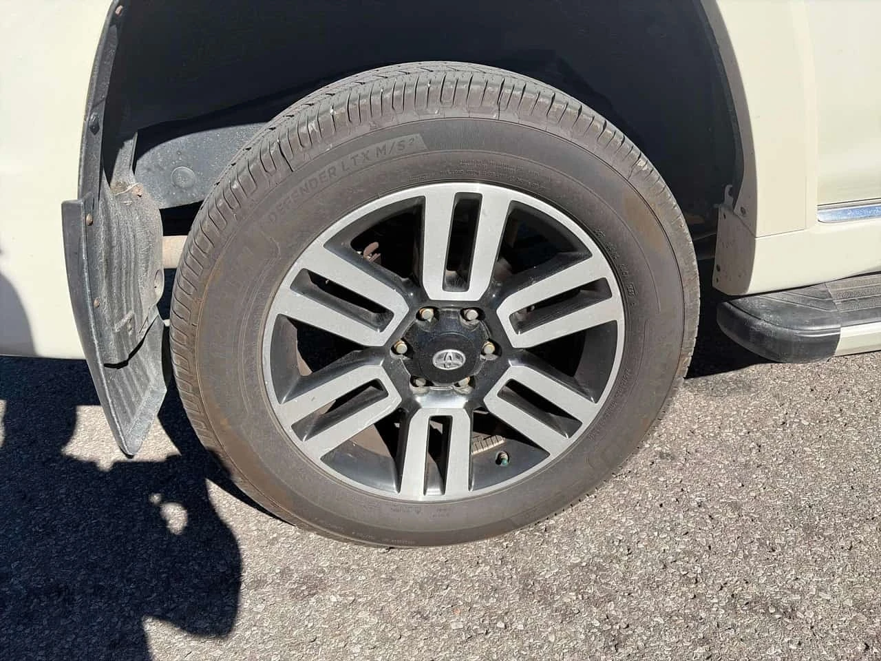 Toyota 4runner 4WD | CARFAX | ����� �� ����������� | Mobile.bg � ����������� 9