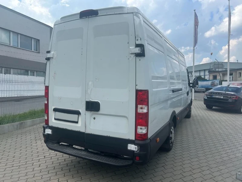 Iveco Daily 35S17, снимка 4 - Бусове и автобуси - 47460391