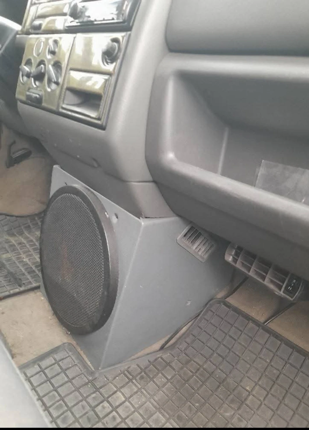 VW Caravelle Tdi - изображение 7