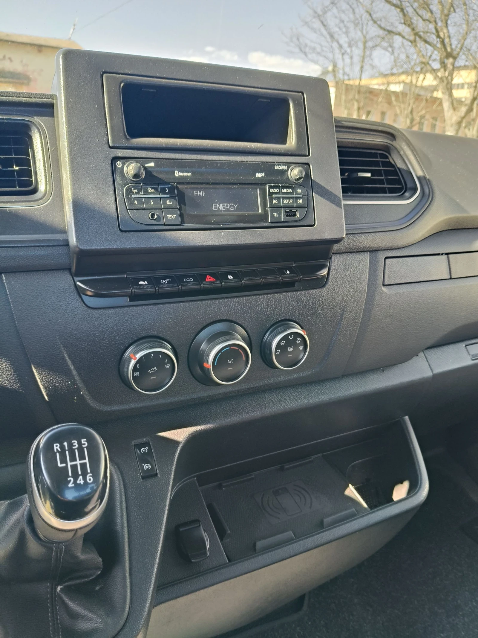 Renault Master, снимка 9 - Бусове и автобуси - 53818545