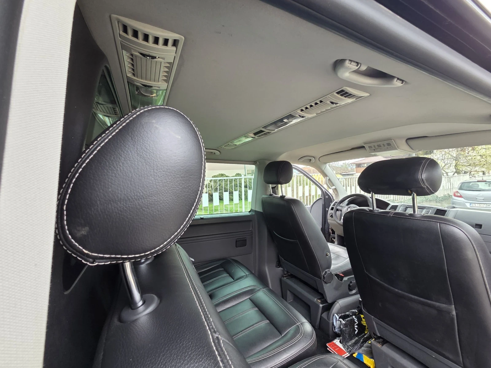 VW Caravelle LONG LUX 180 ks. автоматик , снимка 9 - Бусове и автобуси - 54149968