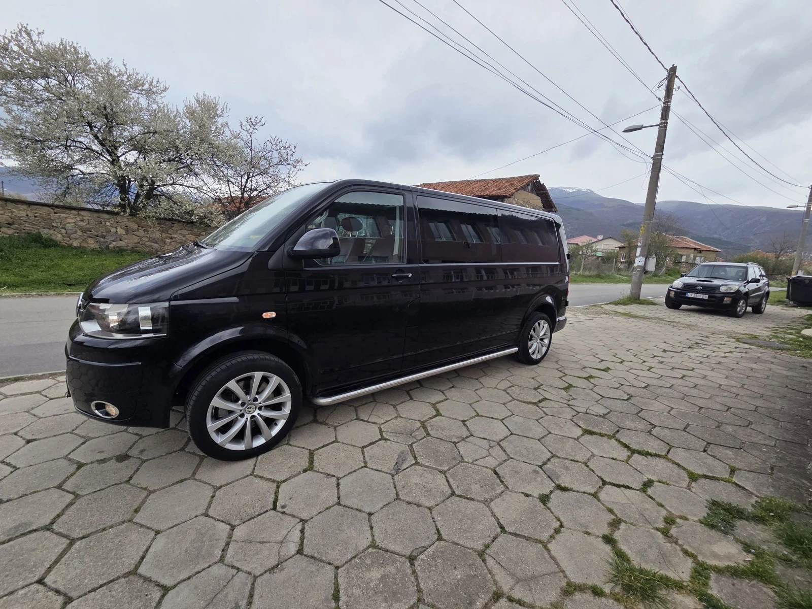 VW Caravelle LONG LUX 180 ks. автоматик , снимка 5 - Бусове и автобуси - 54149968