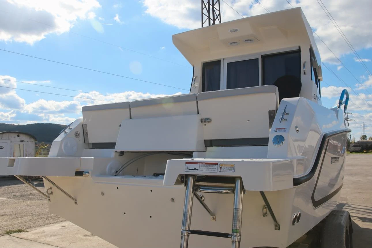  Quicksilver 625 Pilothouse | Mobile.bg   16