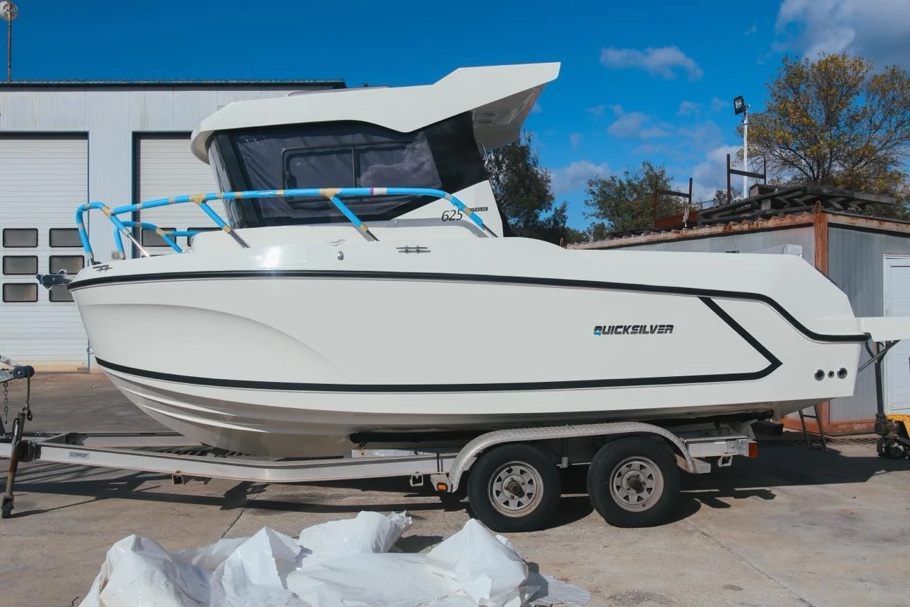 Лодка Quicksilver 625 Pilothouse | Mobile.bg — изображение 1