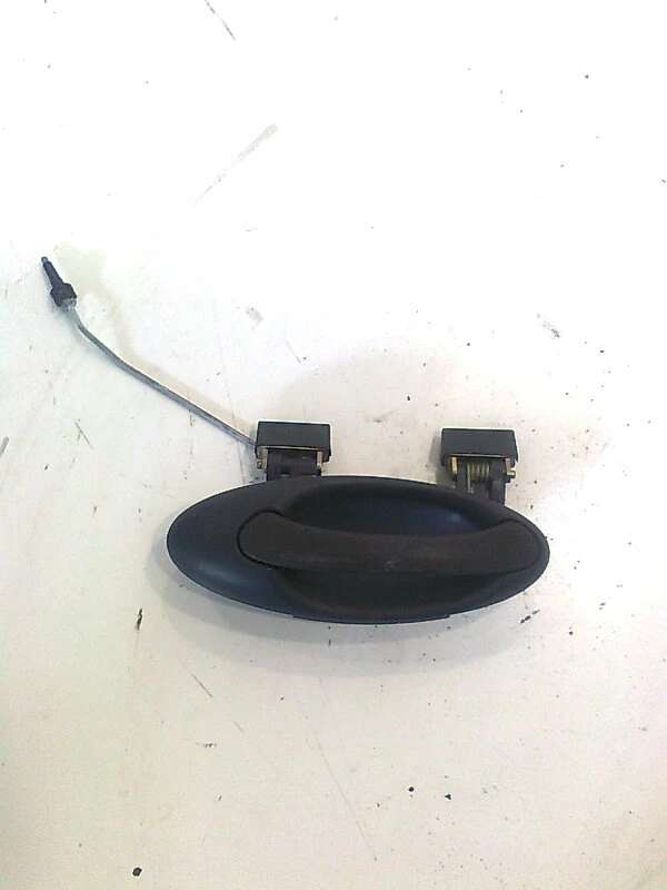 външна дръжка (предна дясна) за Сааб 9-5 2,0 турбо