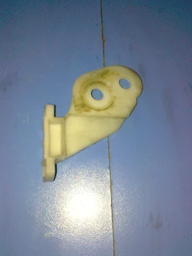 Водач предна броня за БМВ Е46 320Д 99г.