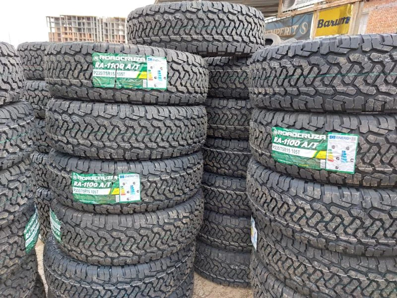 Гуми Всесезонни 215/65R16, снимка 9 - Гуми и джанти - 35993466