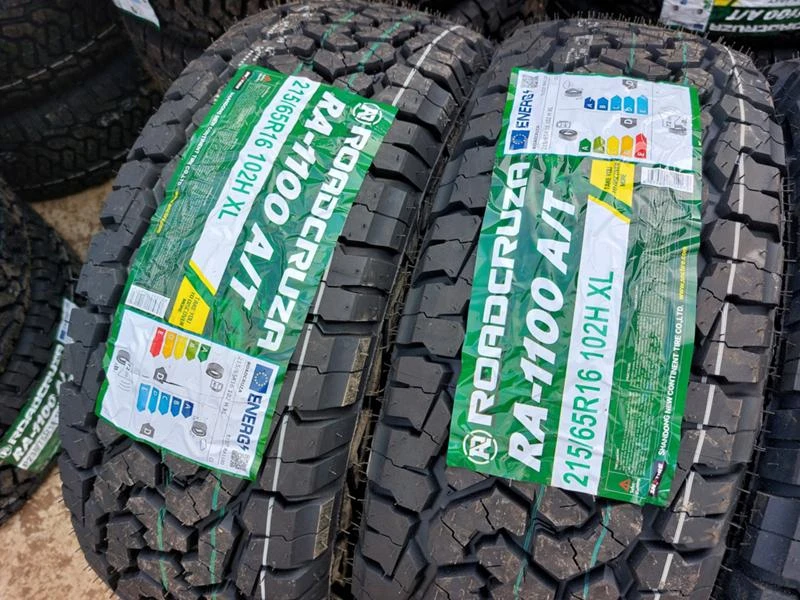 Гуми Всесезонни 215/65R16, снимка 2 - Гуми и джанти - 35993466