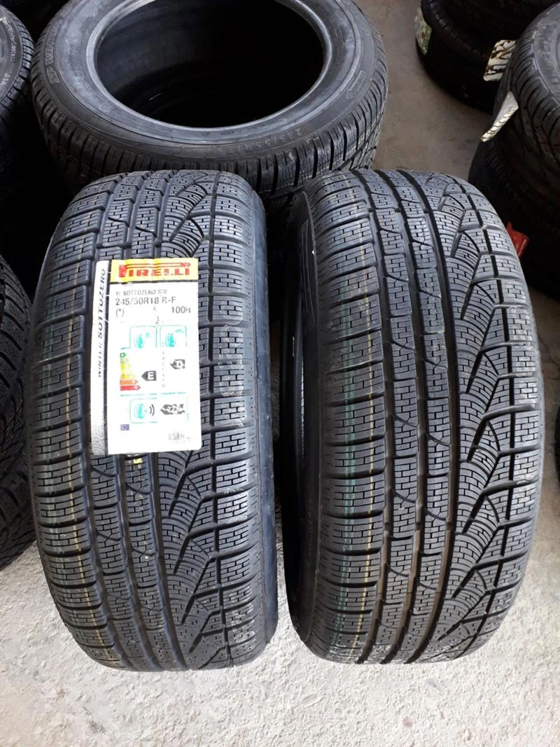 Гуми Зимни 245/50R18, снимка 1 - Гуми и джанти - 45863772