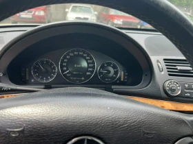Mercedes-Benz E 220, снимка 13