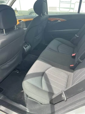 Mercedes-Benz E 220, снимка 11