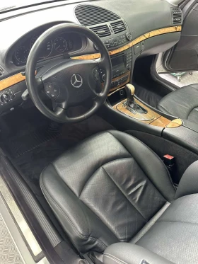 Mercedes-Benz E 270 W211, снимка 8