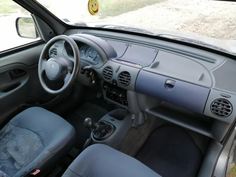 Renault Kangoo 1.9, снимка 8 - Автомобили и джипове - 47563897