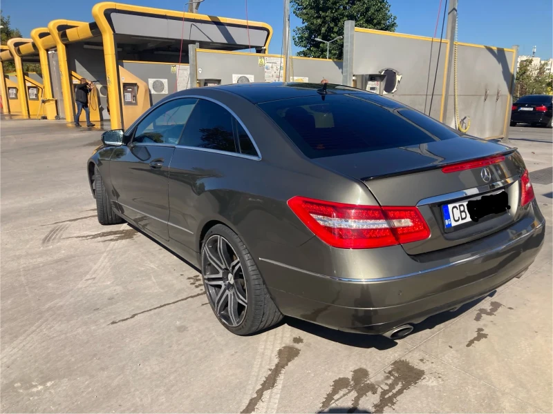 Mercedes-Benz E 350, снимка 5 - Автомобили и джипове - 47594715