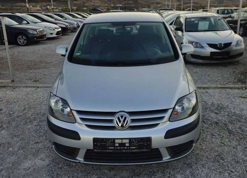 VW Golf Plus 1.6i.102кс.Отличен., снимка 2 - Автомобили и джипове - 47697822