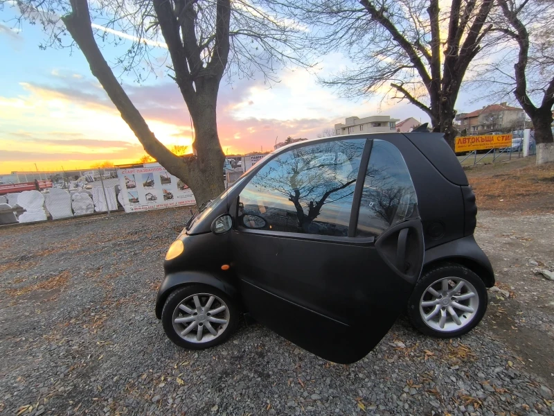 Smart Fortwo, снимка 5 - Автомобили и джипове - 48098361