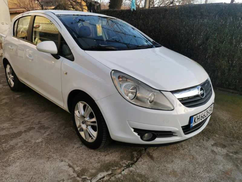 Opel Corsa, снимка 2 - Автомобили и джипове - 48576043