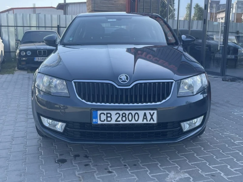 Skoda Octavia, снимка 1 - Автомобили и джипове - 48754313