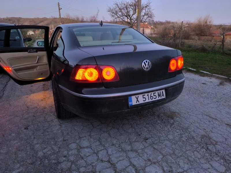VW Phaeton Facelift 240hp, снимка 11 - Автомобили и джипове - 52396647