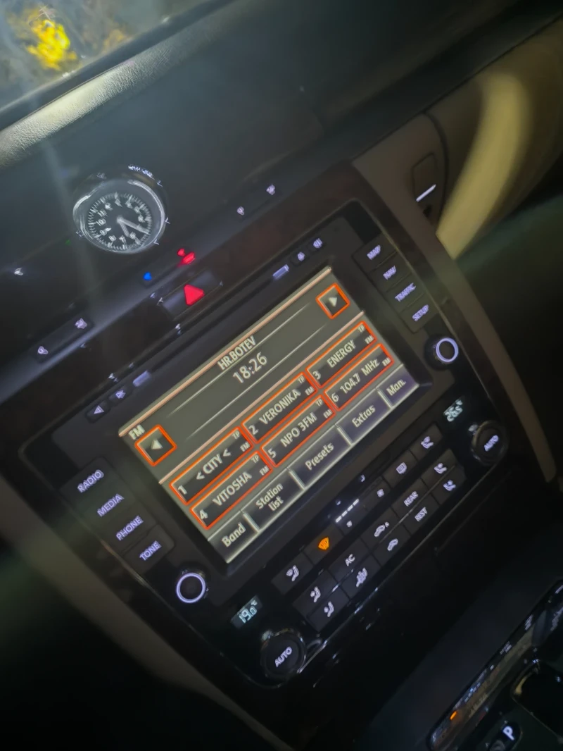 VW Phaeton Facelift 240hp, снимка 17 - Автомобили и джипове - 52396647