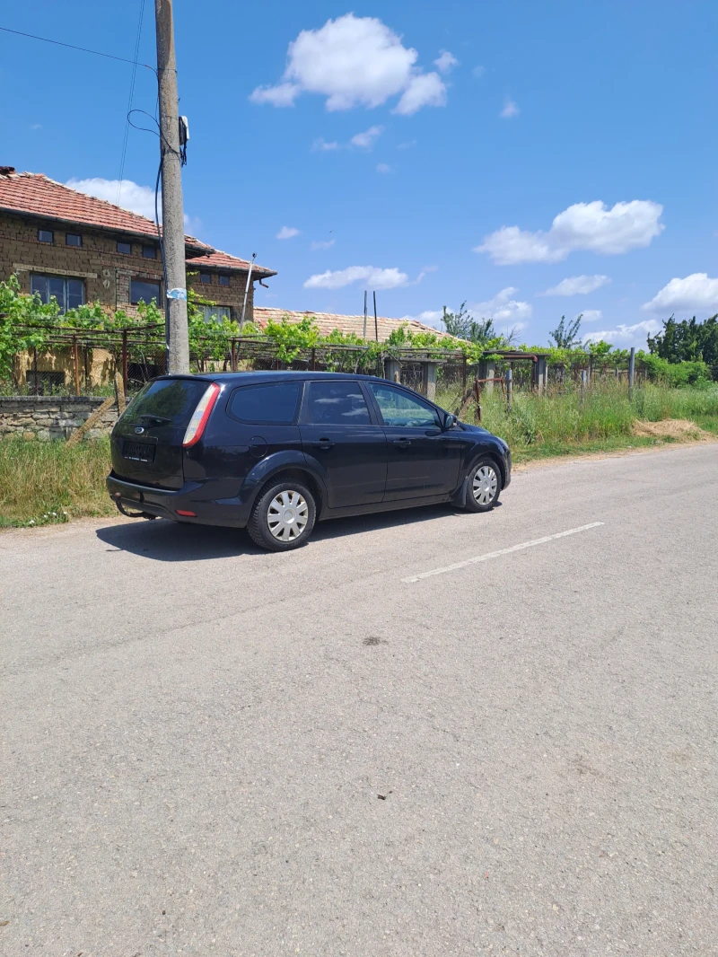 Ford Focus 1.6 TDCI, снимка 3 - Автомобили и джипове - 52100517