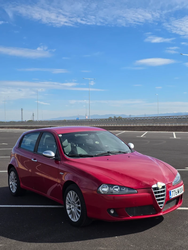 Alfa Romeo 147 1.9 JTDm Black Line, снимка 2 - Автомобили и джипове - 52397314