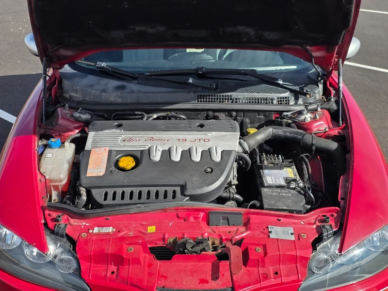 Alfa Romeo 147 1.9 JTDm Black Line, снимка 7 - Автомобили и джипове - 52397314