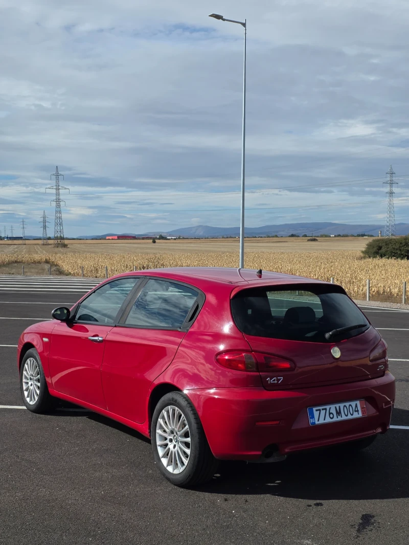 Alfa Romeo 147 1.9 JTDm Black Line, снимка 4 - Автомобили и джипове - 52397314