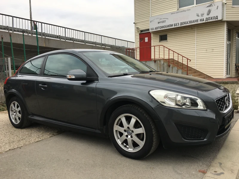 Volvo C30 1.6d 116k.c. Facelift , снимка 2 - Автомобили и джипове - 52031276
