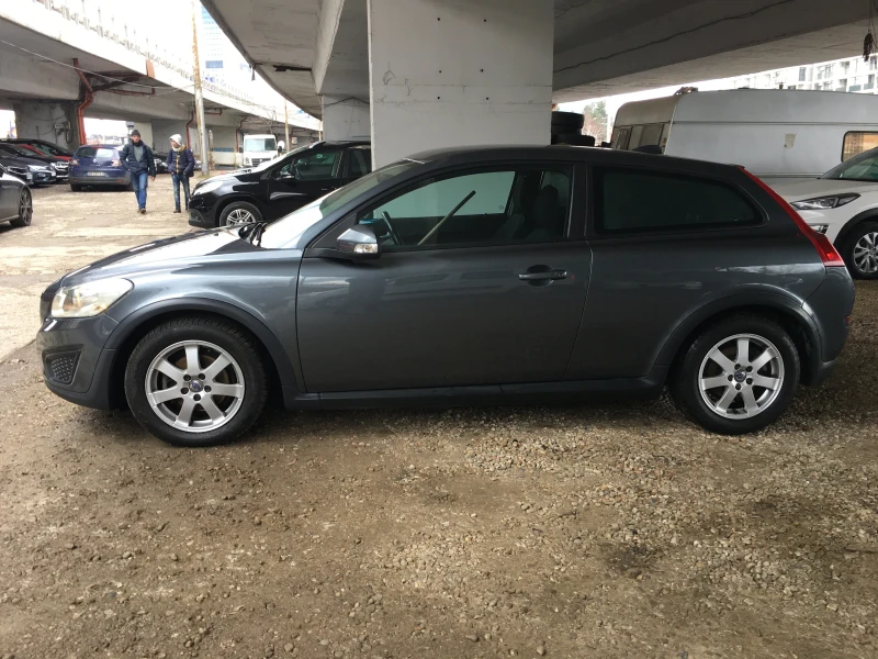 Volvo C30 1.6d 116k.c. Facelift , снимка 6 - Автомобили и джипове - 52031276
