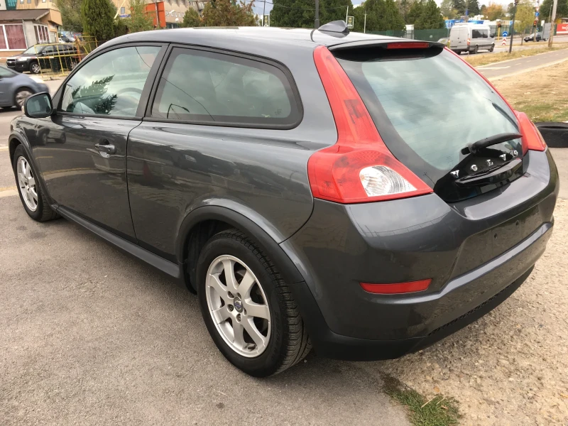 Volvo C30 1.6d 116k.c. Facelift , снимка 4 - Автомобили и джипове - 52031276
