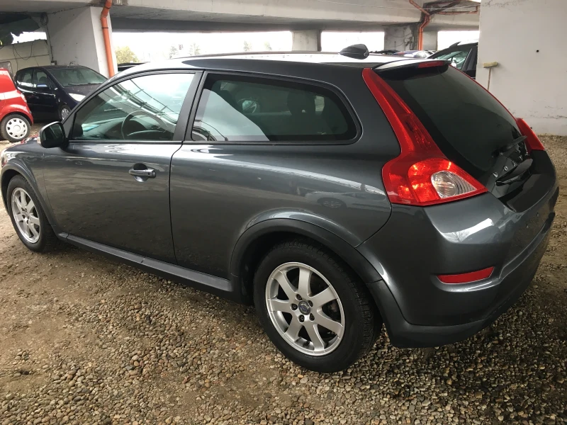 Volvo C30 1.6d 116k.c. Facelift , снимка 4 - Автомобили и джипове - 52031276