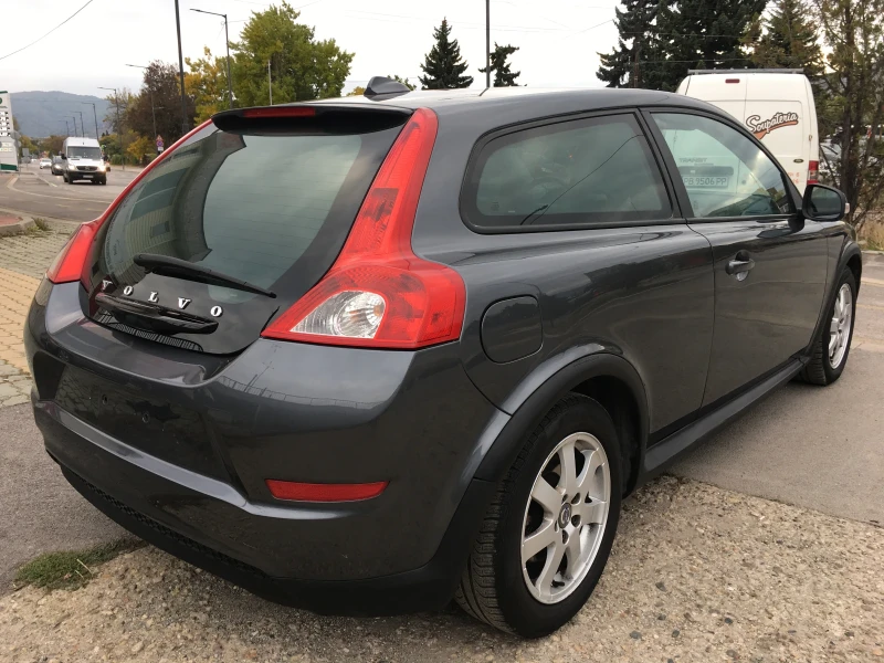 Volvo C30 1.6d 116k.c. Facelift , снимка 3 - Автомобили и джипове - 52031276
