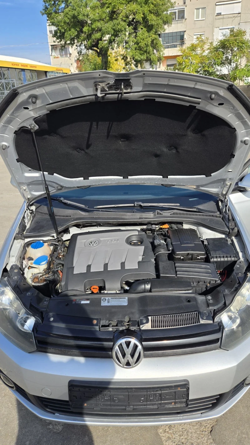 VW Golf 6, 1.6 Tdi BlueMotion, снимка 14 - Автомобили и джипове - 52146511