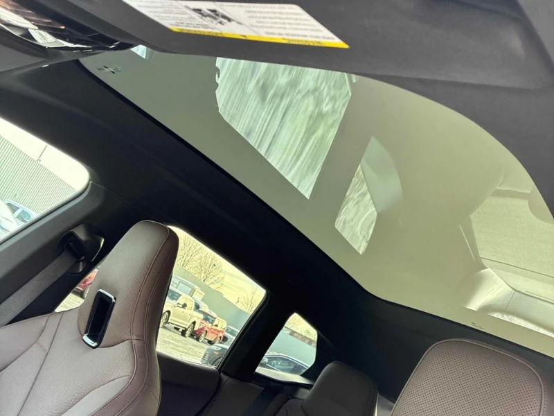 BMW iX 2023 xDrive40 * CARFAX * БЕЗ ПЪРВОНАЧАЛНА ВНОСКА, снимка 10 - Автомобили и джипове - 53014173