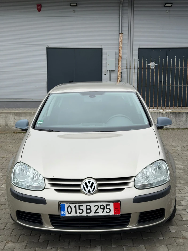 VW Golf 1.4 FSI , снимка 2 - Автомобили и джипове - 53415139