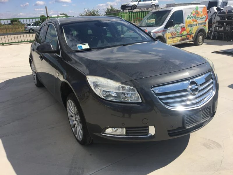 Opel Insignia Opel Insignia 2.0CDTI, снимка 3 - Автомобили и джипове - 34228933