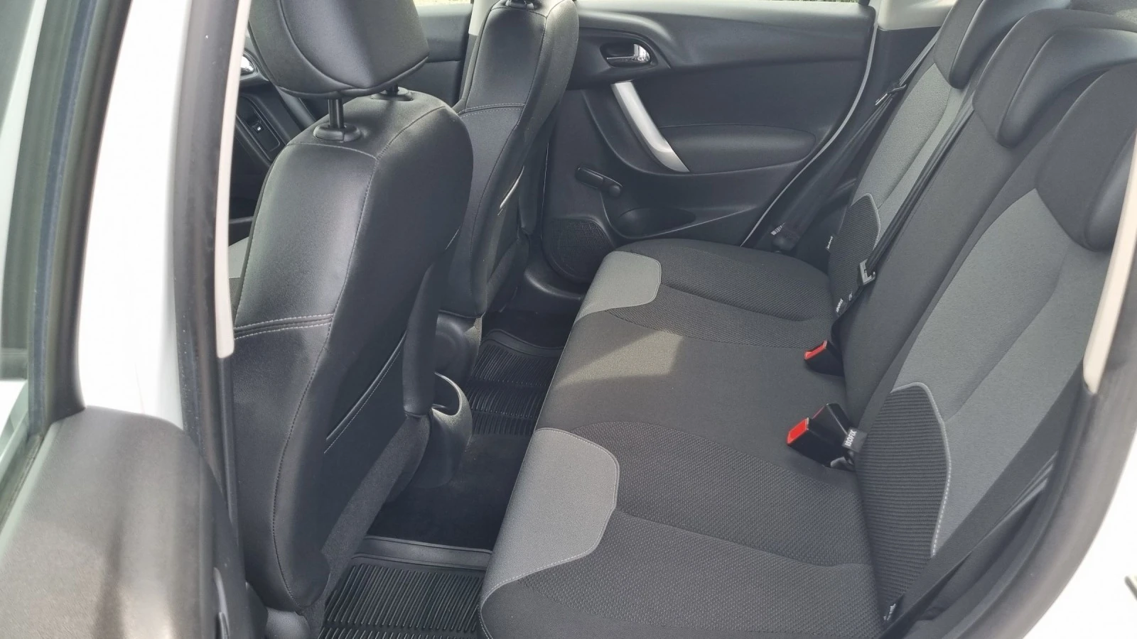 Citroen C3 1.4HDI 68.. | Mobile.bg   13