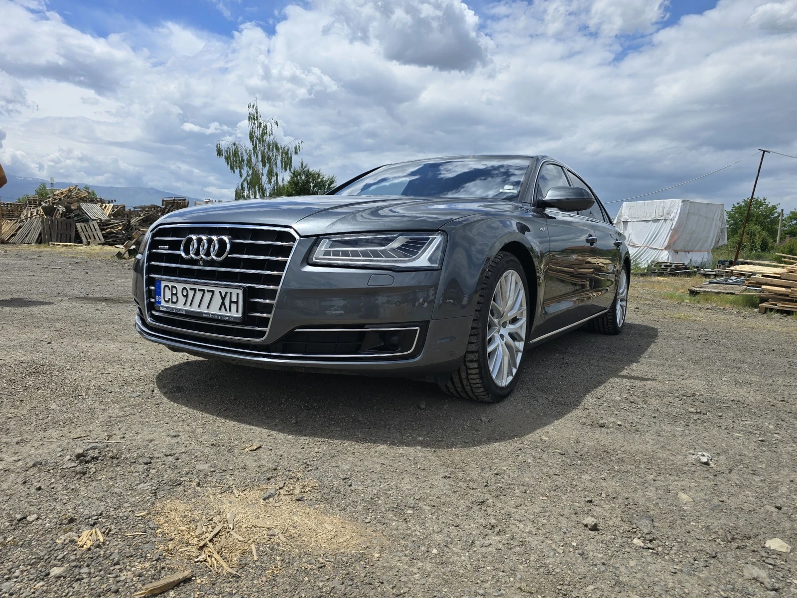 Audi A8 4.2 TDI Long 3х TV 360  camera PANO BANG OLUFSEN - изображение 2